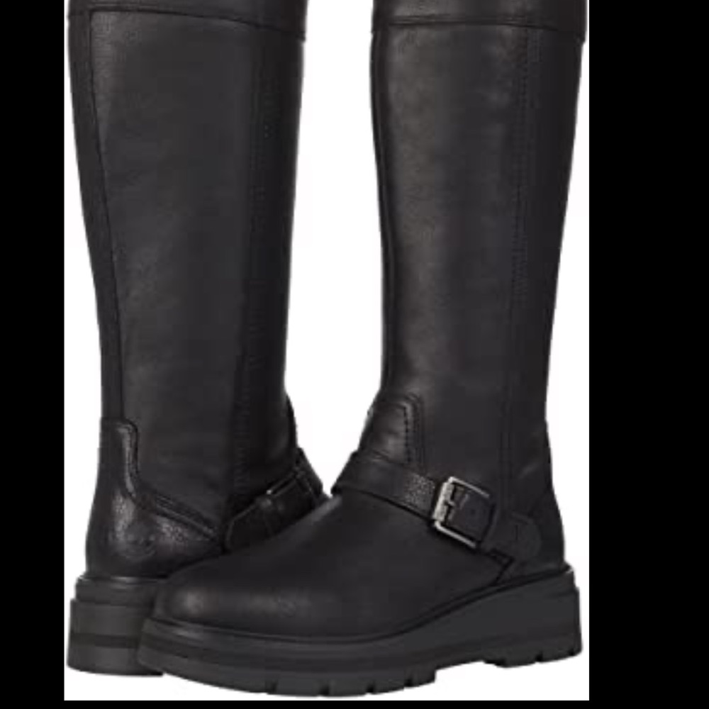 Tall UGGS